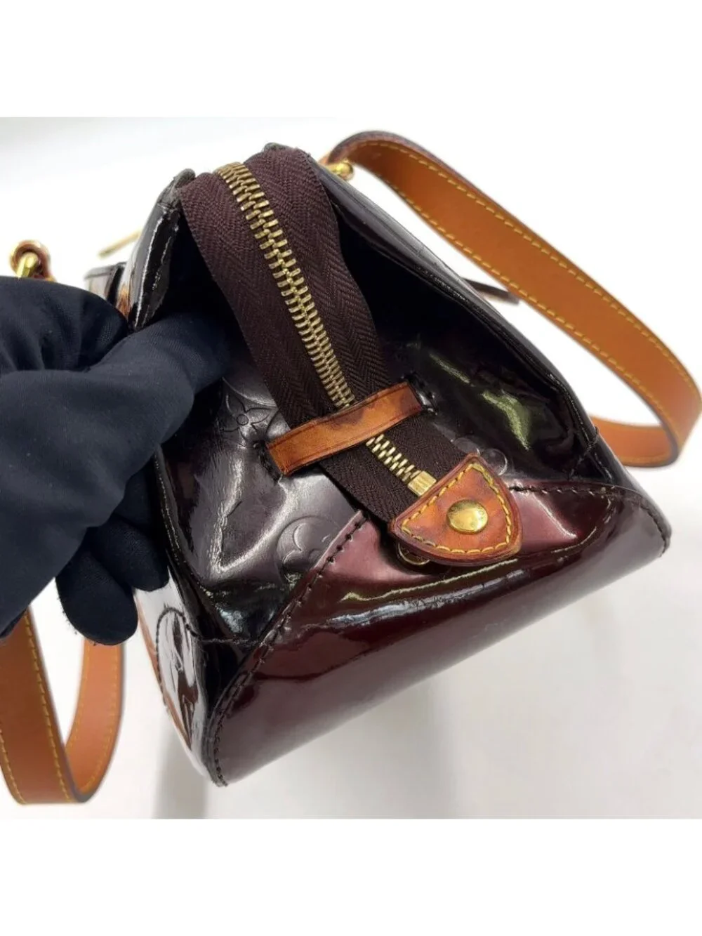 Louis Vuitton Rosewood Avenue Monogram Vernis Amarante Leather Enamel Dark